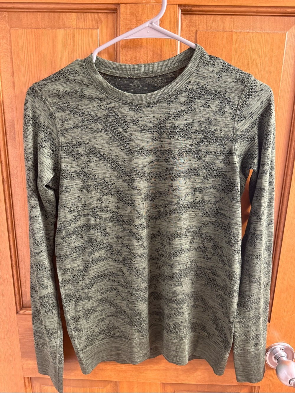 Women’s Lululemon Camo Longsleeve